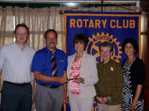 (L-R) Frank Krempasky, Doug Maurer, Linda Rakvic, Mary Crehore and Jinnyn Tata (Photo courtesy of R. Benoit)